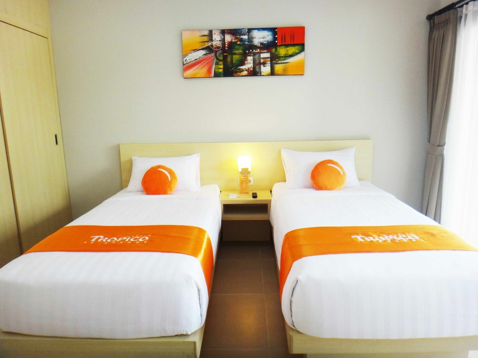 Hotel Tropico Jimbaran Extérieur photo