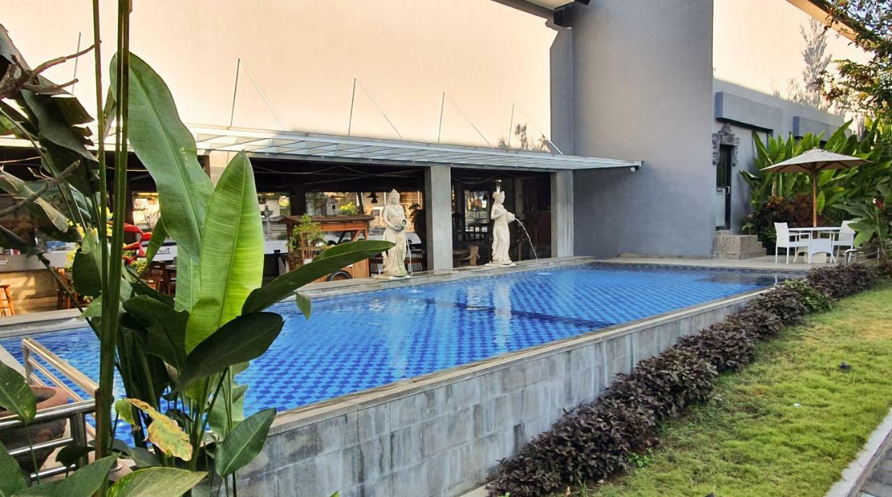 Hotel Tropico Jimbaran Extérieur photo
